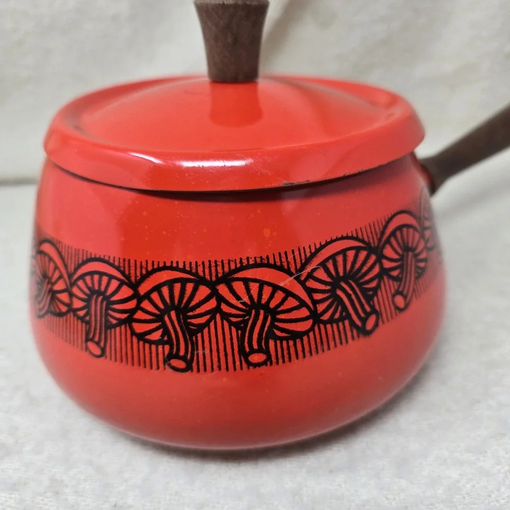 Vintage Fondue Pot Red Enamel Mushroom Print Wood Handle Retro